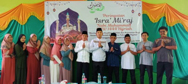 Peringatan Isra’ Mi’raj Nabi Muhammad SAW SMAN 9 Bengkulu Utara